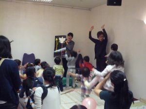 赤ちゃんとママの「たのしいおはなし会」